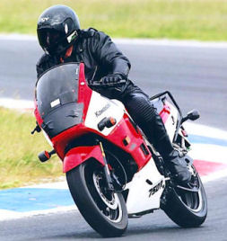 Ian PI Nov 22 Honda corner small02