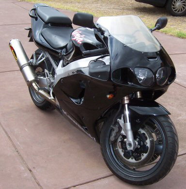 http://www.ksrc-au.com/assets/images/Mina_s_ZX7R.jpg