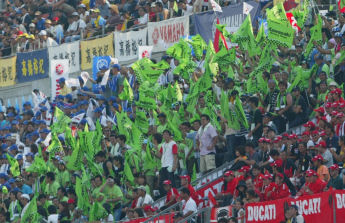 kwak crowd