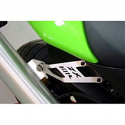 ZX10-Exhaust-hangers-4-Dave_1.jpg