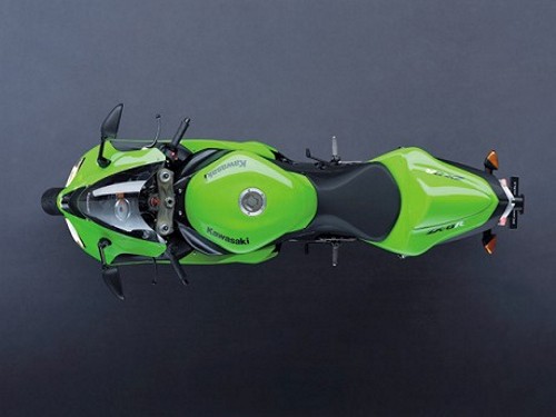 07 Kawasaki ZX6R b.jpg