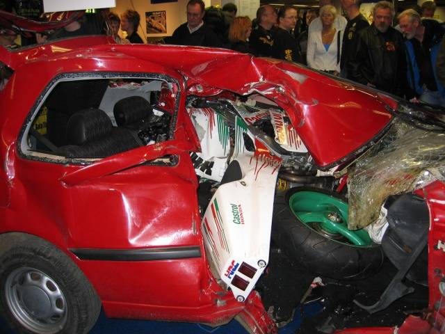 motorbike-inside-vw_sweden_2005_04.jpg