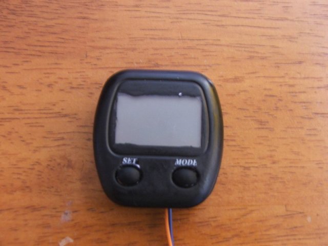 speedo1.jpg