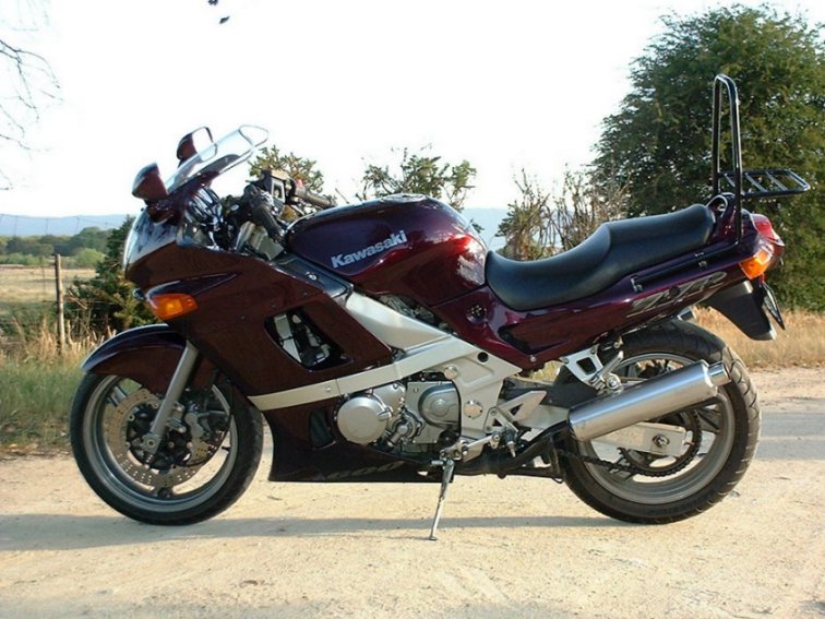 1998 zzr600.jpg