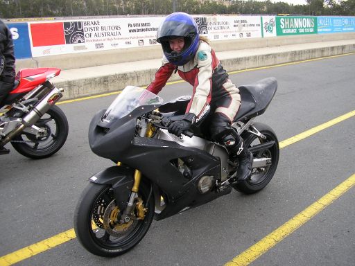 ZX6RLisa.jpg