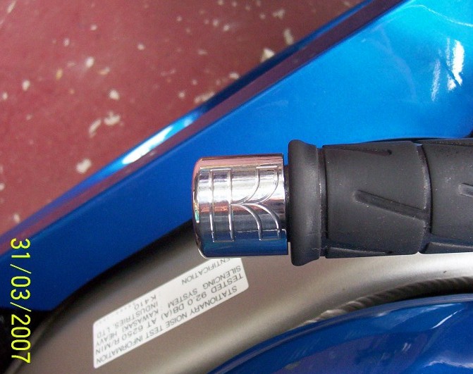 Kwaka bar end fitted.jpg