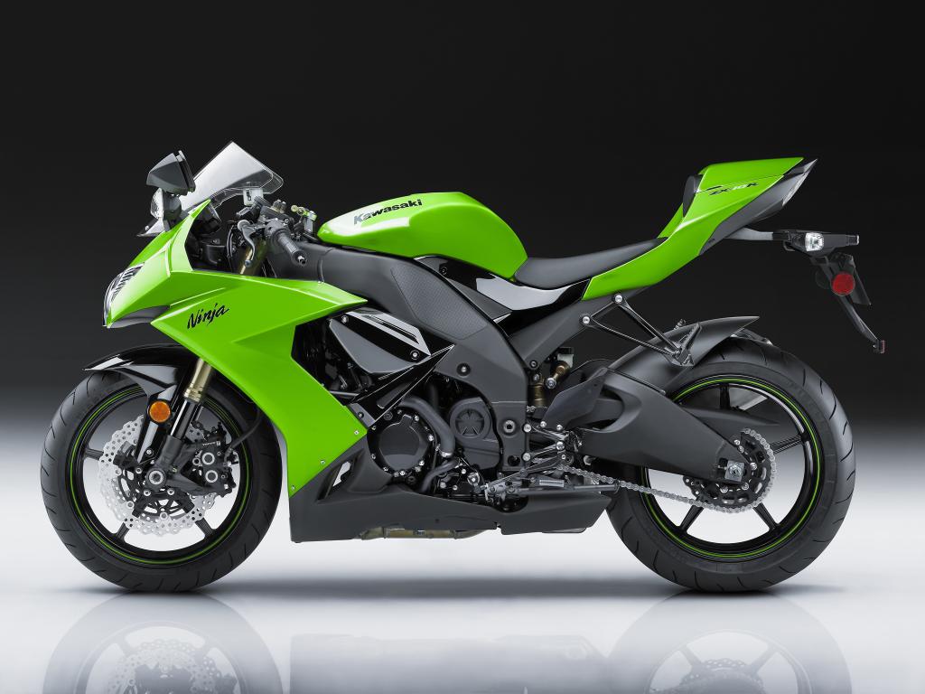 549_08_ZX10R_Left1189537151.jpg