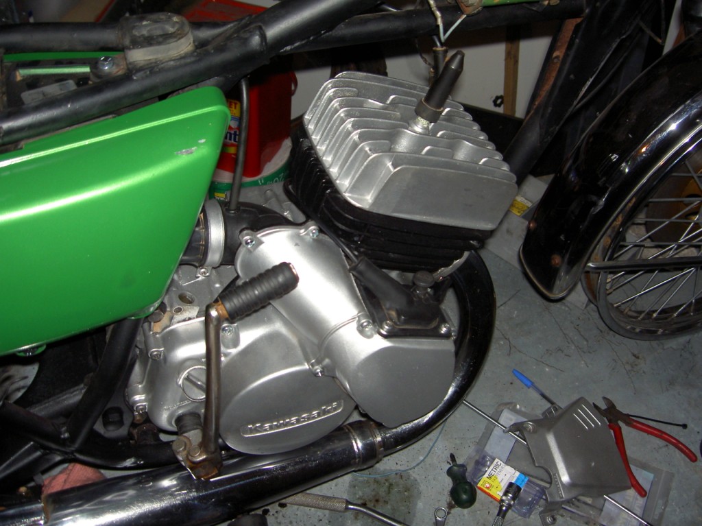 kh engine fit 001 Large e-mail view.jpg