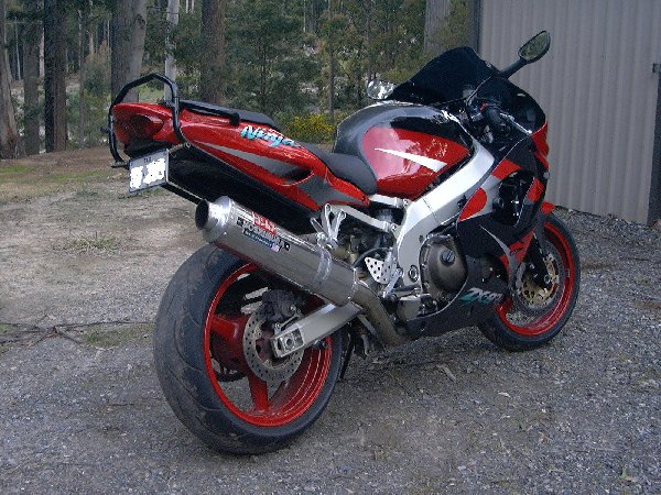 zx9_1.JPG