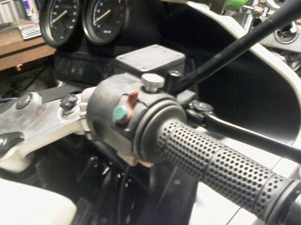 throttle lock cruise factory.jpg