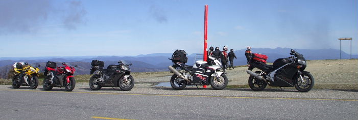 hotham nov 07 it snowed 2 min later.jpg