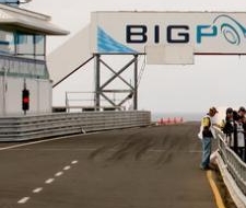 pitlane.jpg