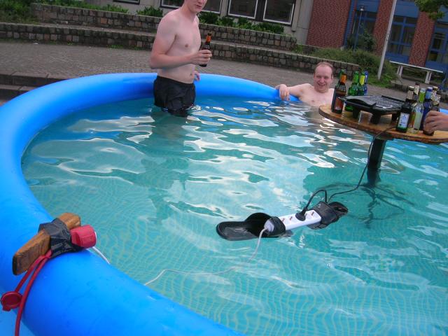 Thongs.jpg