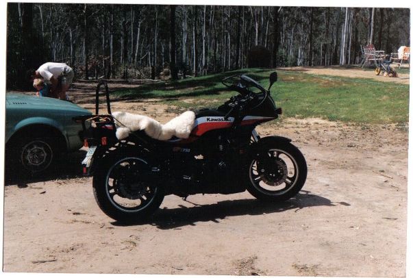 ZX750A6.jpg