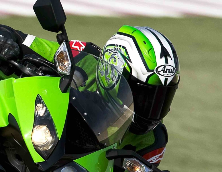 kawasaki-ZX10R-2008-0161.jpg