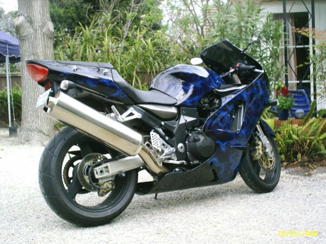 zx1200.jpg
