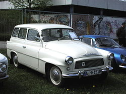 250px-MHV_Skoda_Octavia_Kombi.jpg