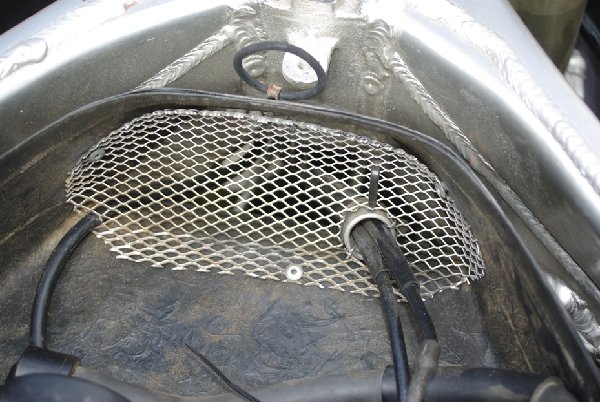 R1 airbox2.jpg