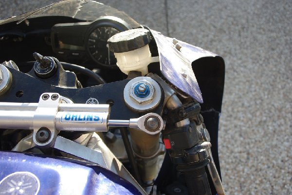 R1 right handlebar.JPG