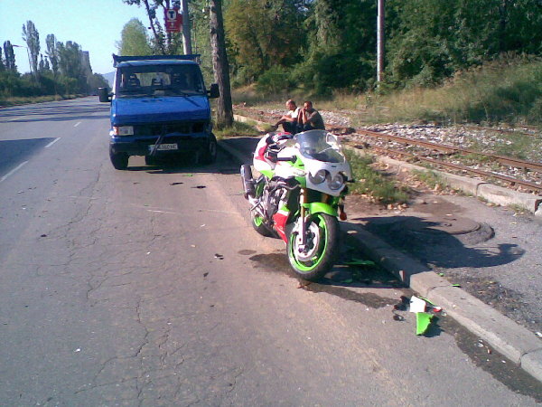 Image012.jpg
