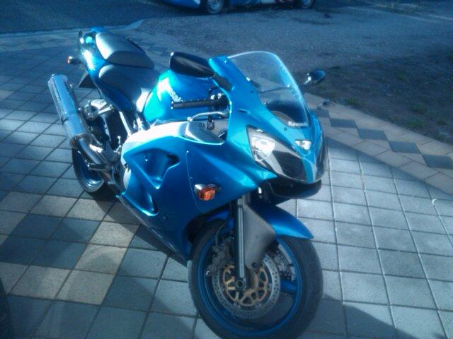 zx6r.jpg