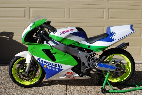 ZXR750 side.JPG