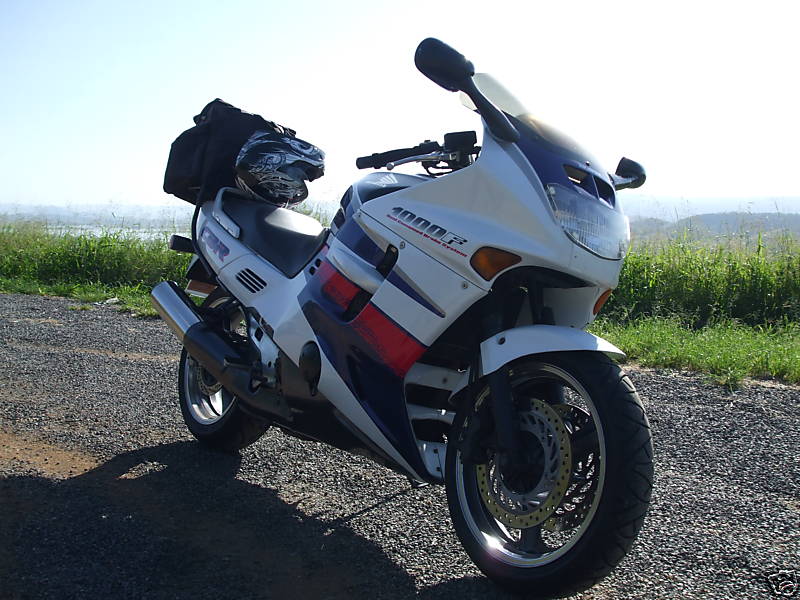 CBR1000F-frontRight.JPG