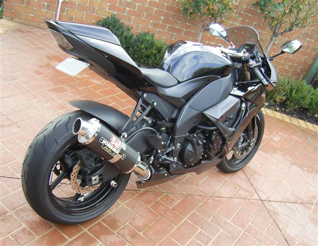 ZX10R_Yoshi_7.jpg