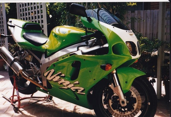 zx7r.jpg