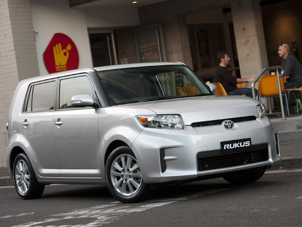 toyota-rukus_1.jpg
