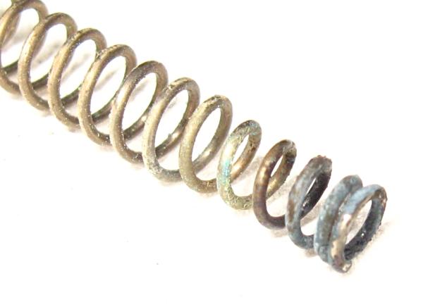 gpx750r_spark_plug_cap_spring.jpg