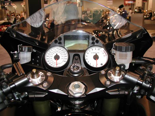 zx1400dash.JPG