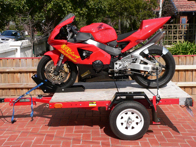 CBR 954.gif