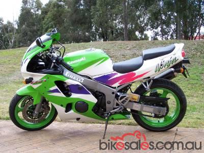 ZX-6R.jpg