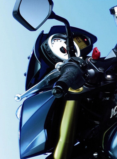 07_Kawasaki_Z1000_BLUb.jpg