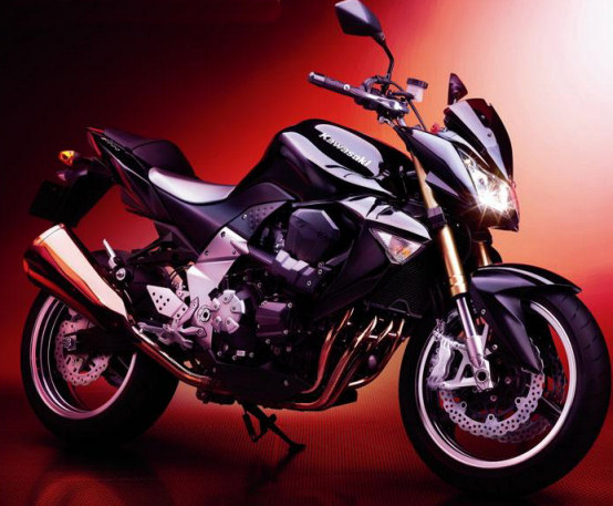 07_Kawasaki_Z1000_BLK.jpg