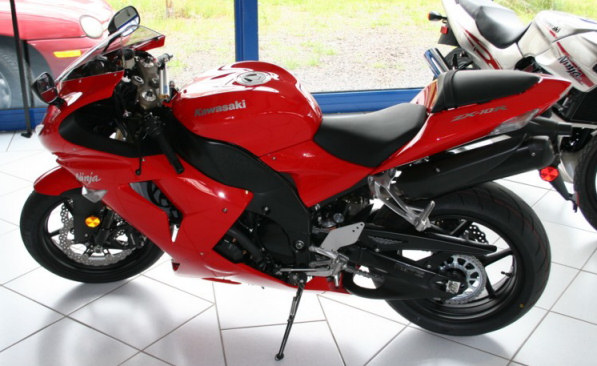 07 Red ZX-10R L[1].jpg