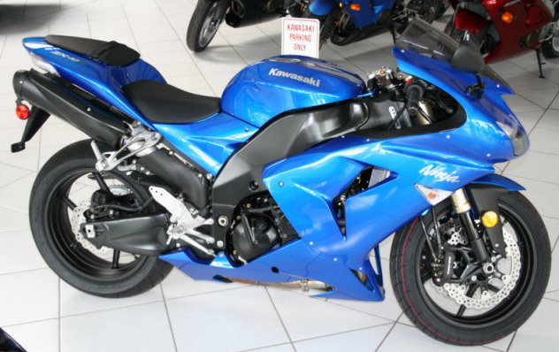 07 Blue ZX-10R R[1].jpg