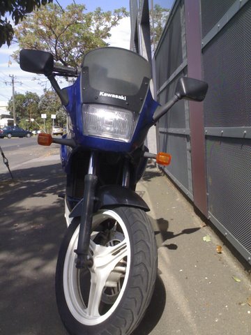 CHECK OUT the aerodynamic front!  RAM air causes drag.... Luckily this bike doesnt have any!