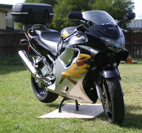 cbr2.jpg