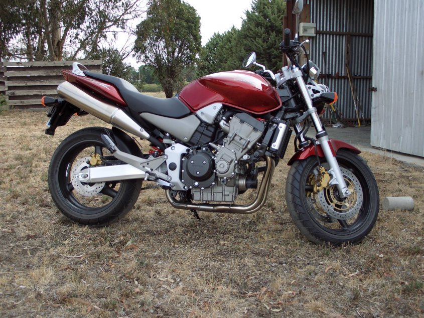 cb900-rhs.jpg