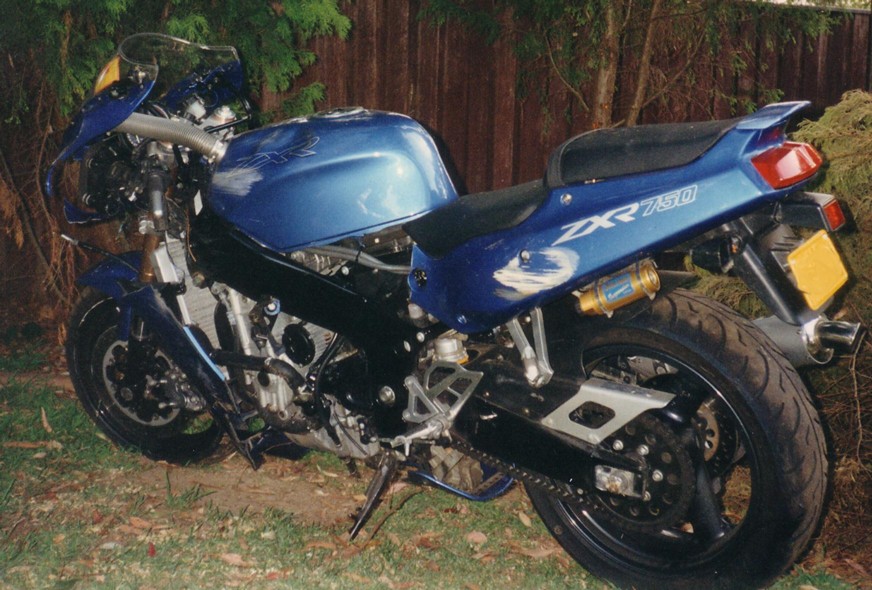 91 Kawasaki ZXR750 j1 (4).JPG
