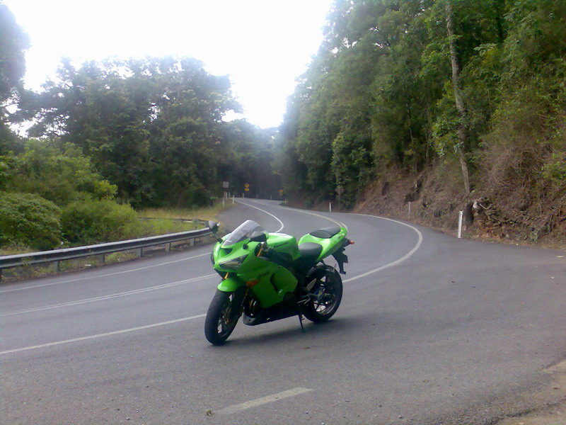 Kuranda Range, looking at the third overtaking lane.