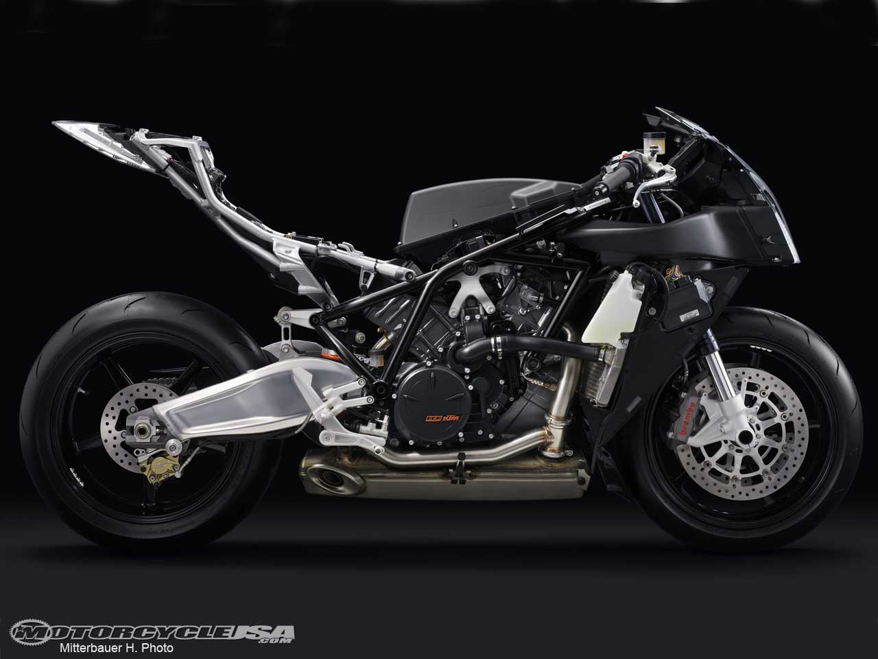 KTM_RC8_Profilea.jpg