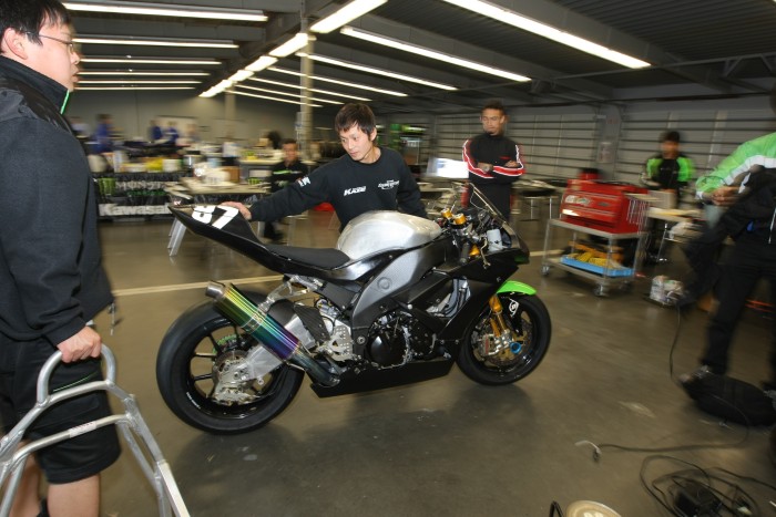 08 zx10 3.jpg