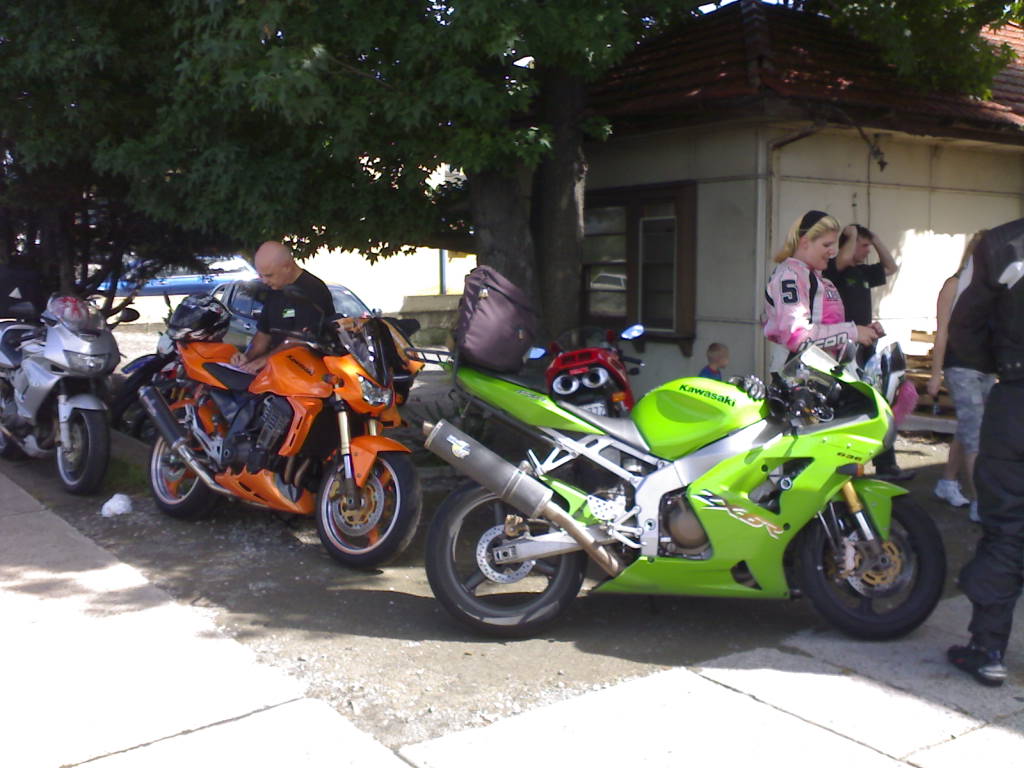 10022008082.jpg