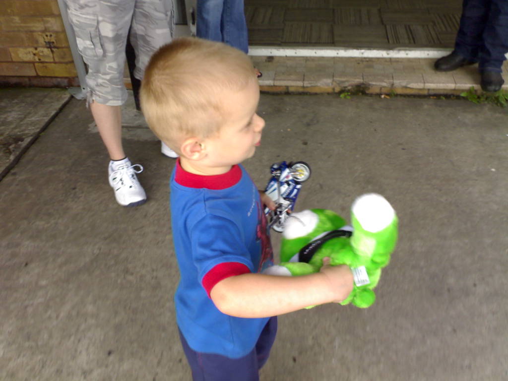10022008084.jpg
