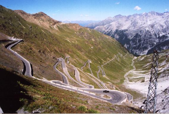 stelvio1.jpg