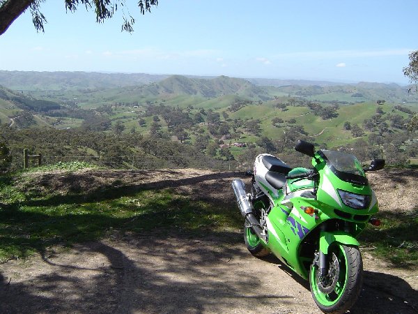 ZX6R1.JPG