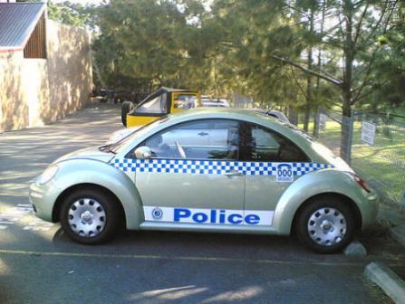 Volkswagen_Beetle_Police_Car.jpg